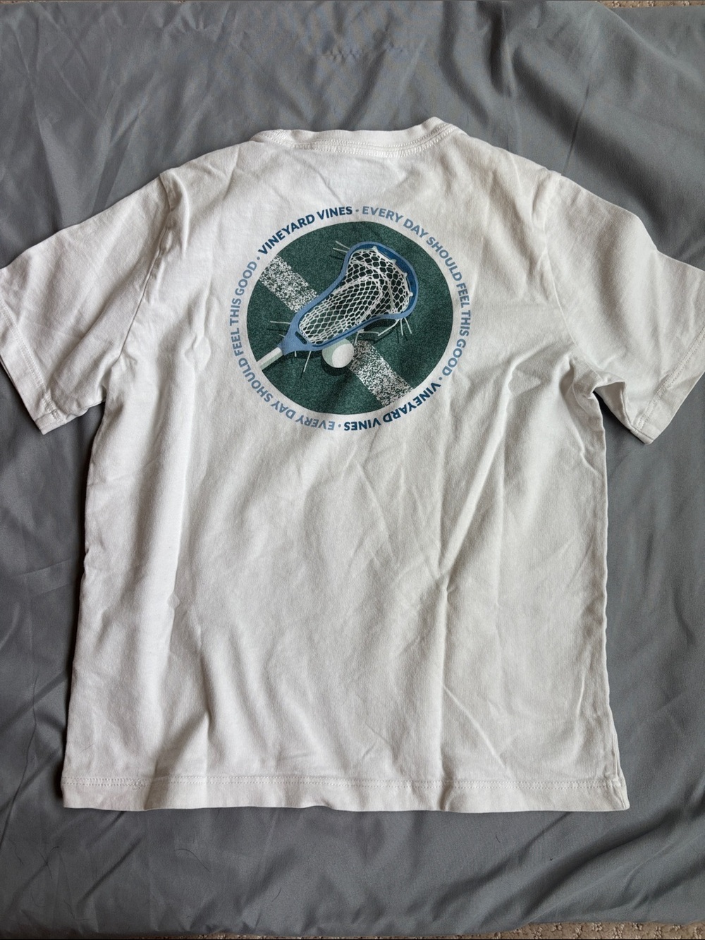 Vineyard Vines White Short-Sleeve Pocket Tee with Green Logo Patch - Picture 3 of 3